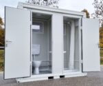 Sanitärcontainer SCDD RAL 9002 Grauweiß | H 2350 x B 2400 x T 1250 mm | 2 Türen | mit Dusche – Bild 6